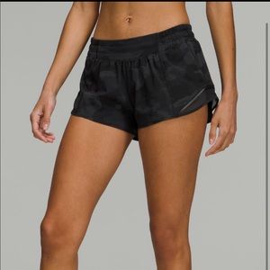 Lululemon Hotty Hot Shorts